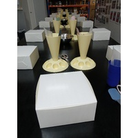 Mystery Cake Decorating Class with bubbles and nibbles