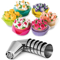 Russian Flower Cupcake Piping Decorating Class *Fully Booked*