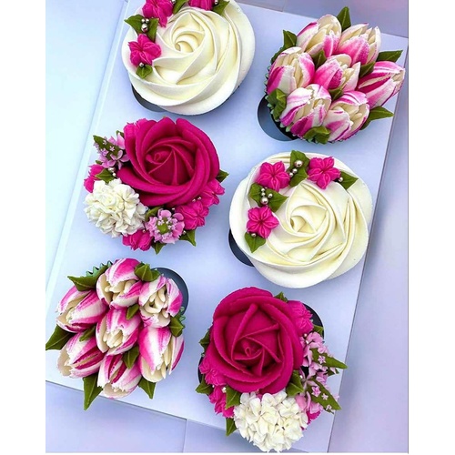 Mixed Florals Cupcake Decorating Class
