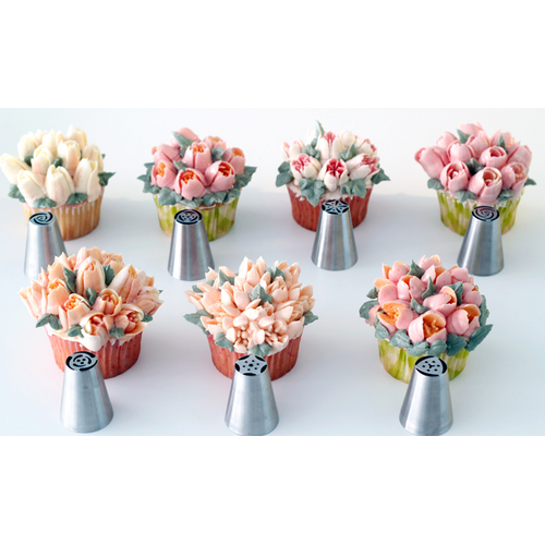 Russian Flowers Cupcake Decorating Class